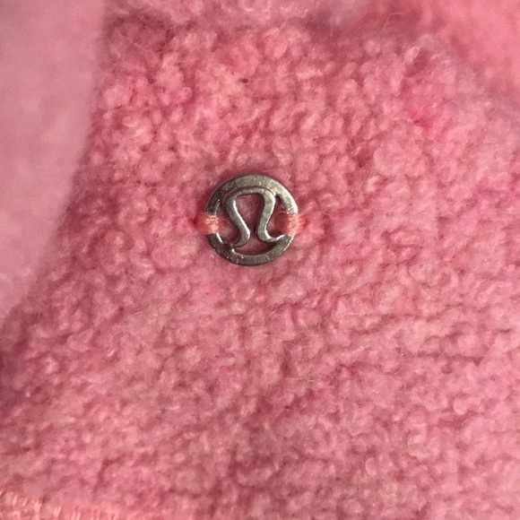 Lululemon: So Sherpa Hooded Jackeet - Picture 3 of 5